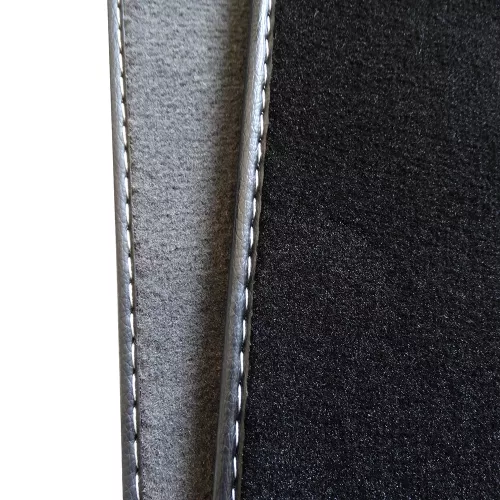 Tapis Voiture Moquette INDISPENSABLE