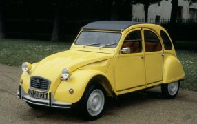 2 CV Pédale au plancher