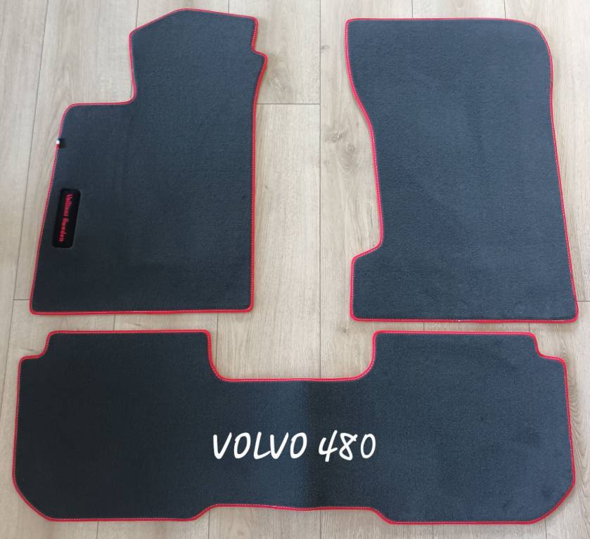 VOLVO 480 - berline