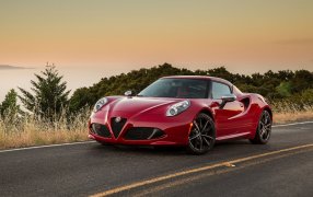 4C COUPE