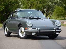 912