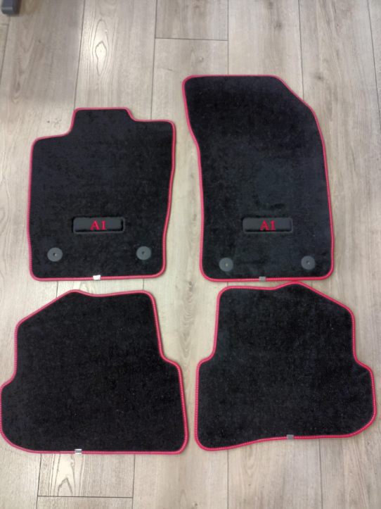 AUDI A1 / A1 S1 / A1 sportback