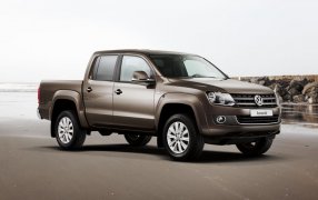 AMAROK ( 4 portes)