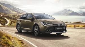 AVENSIS IV BREAK