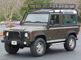DEFENDER 90