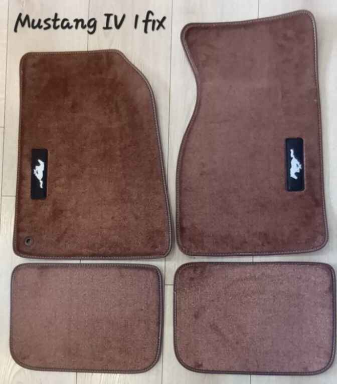 FORD MUSTANG IV - 1 fixation tapis conducteur
