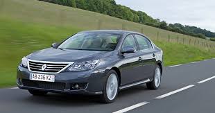 RENAULT LATITUDE