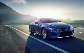 LEXUS LC