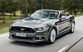 MUSTANG VI CABRIOLET - avec fixations sur tapis passager
