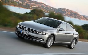 PASSAT B8