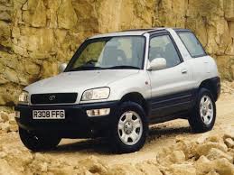 RAV 4 XA10 - Court