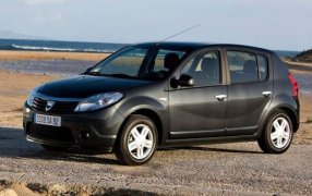 DACIA SANDERO et STEPWAY
