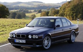 SERIE 5 E34 - BERLINE BREAK